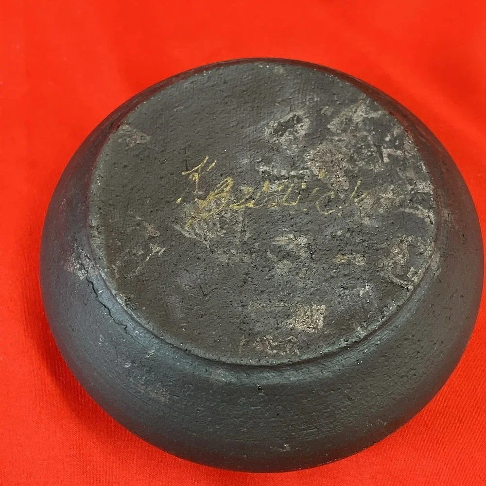 N/A vintage raku